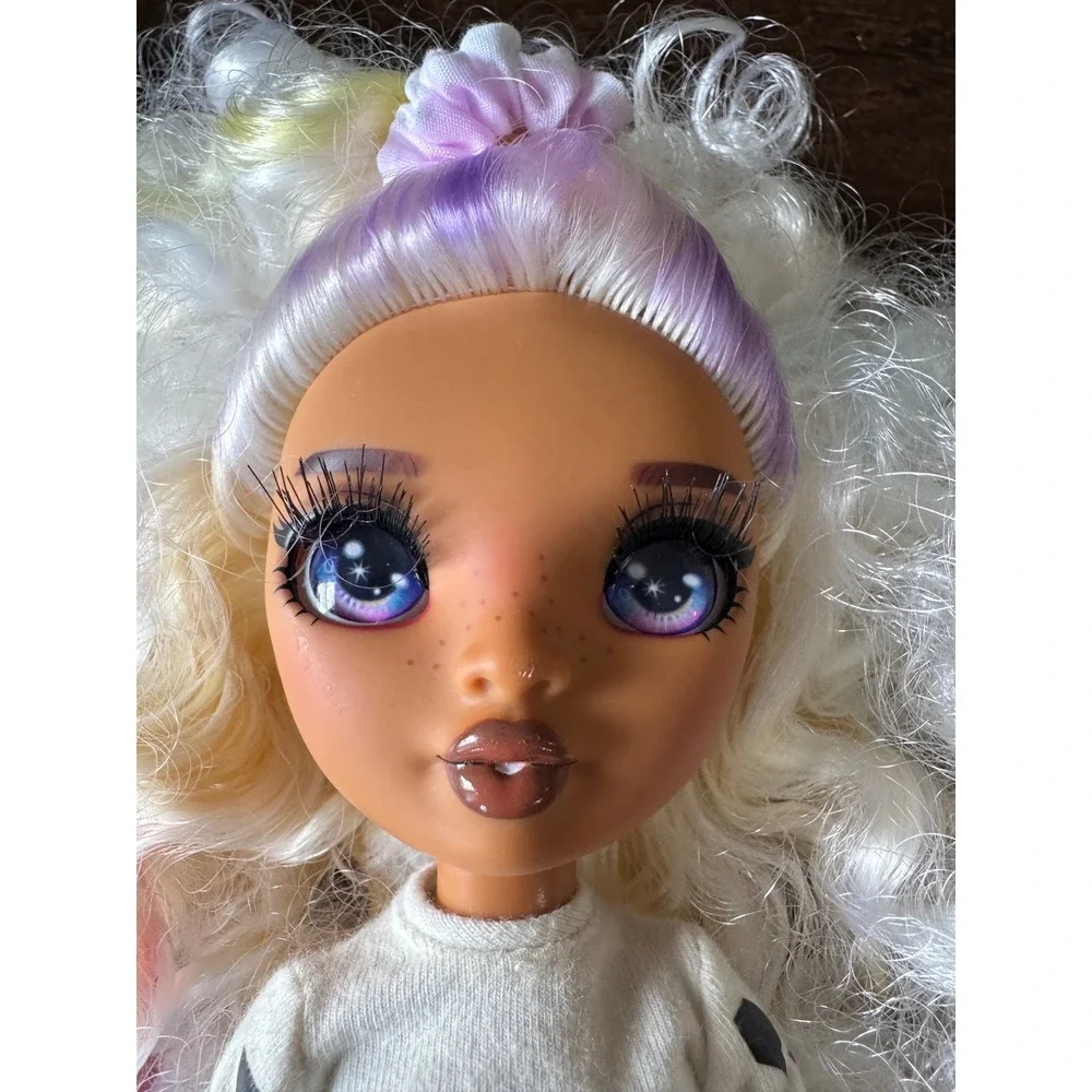 Rainbow High Color & Create Doll White Curly Hair Purple Eyes 594147 11 inch